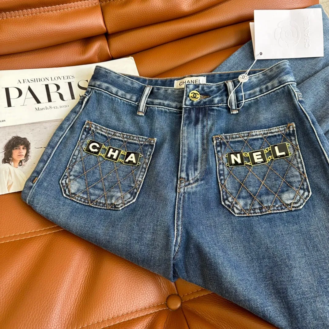 CLTH305 Chanel Jeans