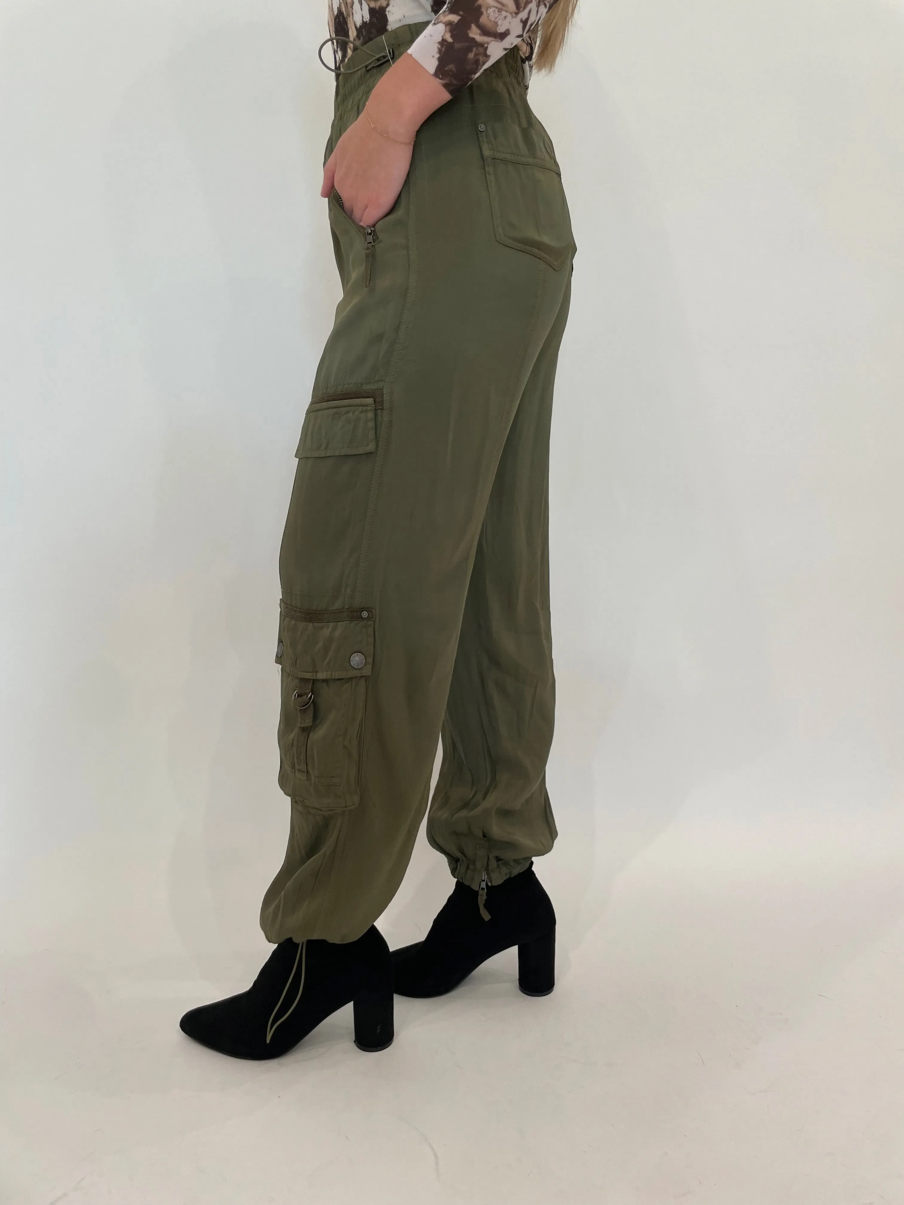 Enika Silky Cargo Pants - Pine