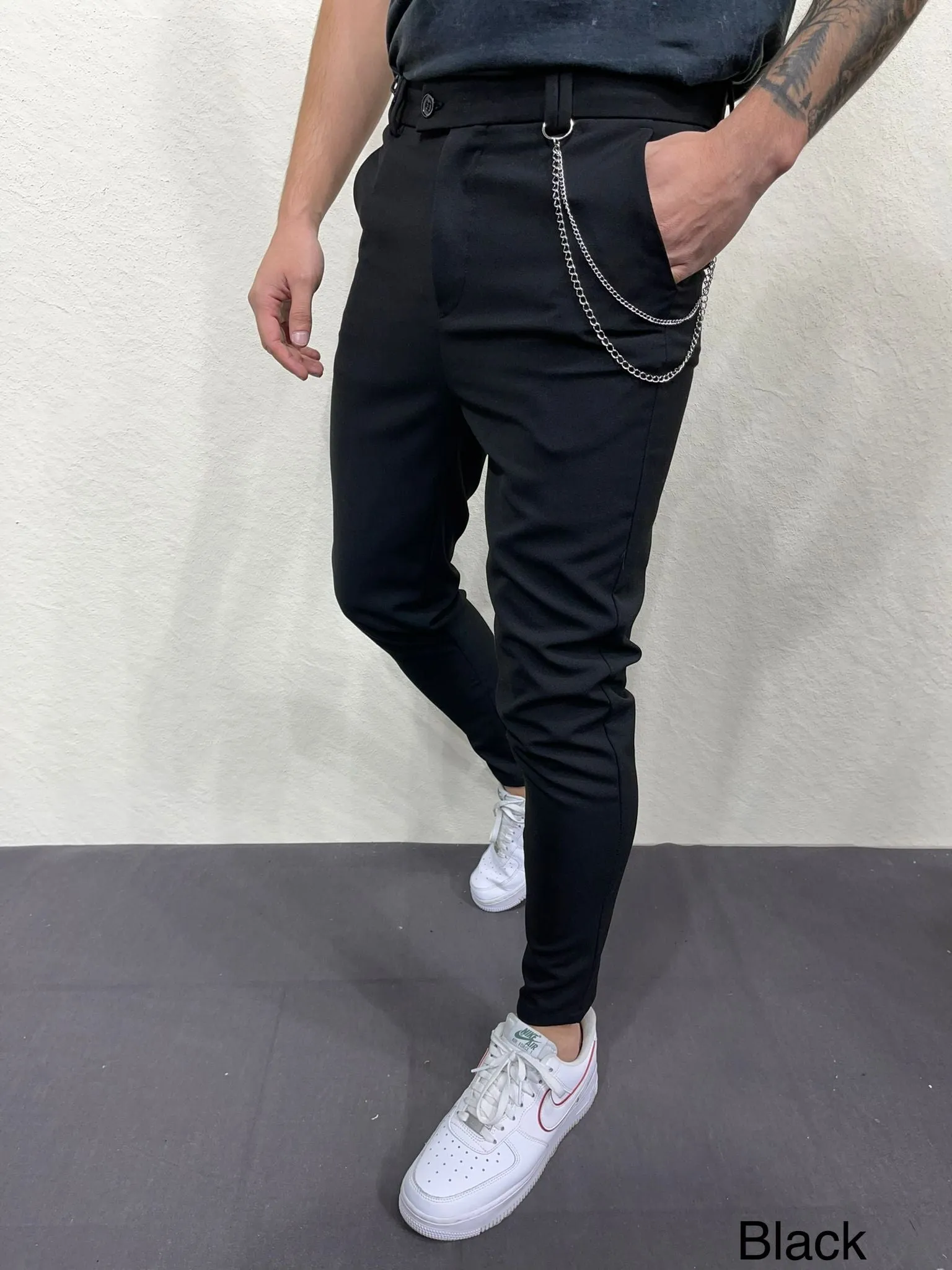 Kert Short Trousers Pants   Chain - Black Y25A