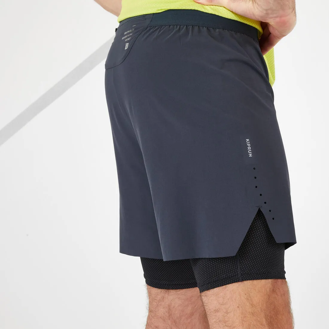 Men's KIPRUN Run 500 2in1 Comfort running shorts - Carbon Grey