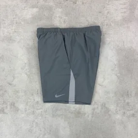 Nike Challenger Shorts Grey