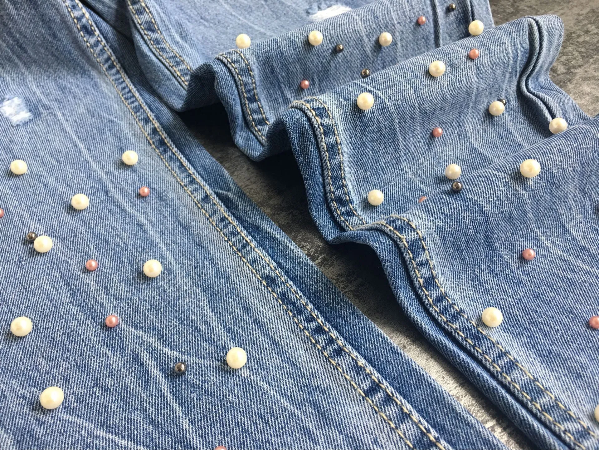 Pearl 3-color studded Denim