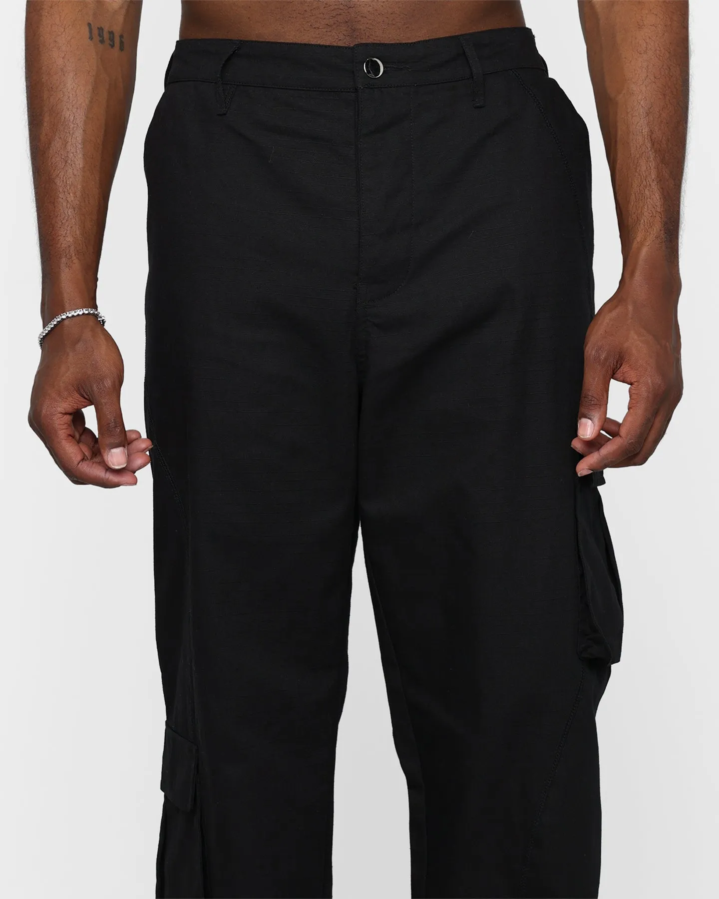 Renowned LA Renowned Lucid Raw Edge Cargo Pants Black