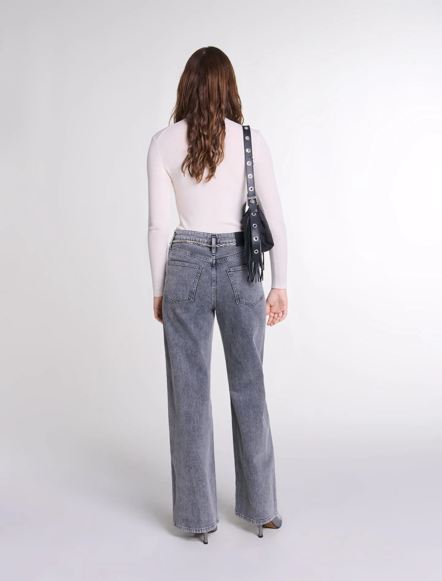 Wide-leg jeans with chain-link belt